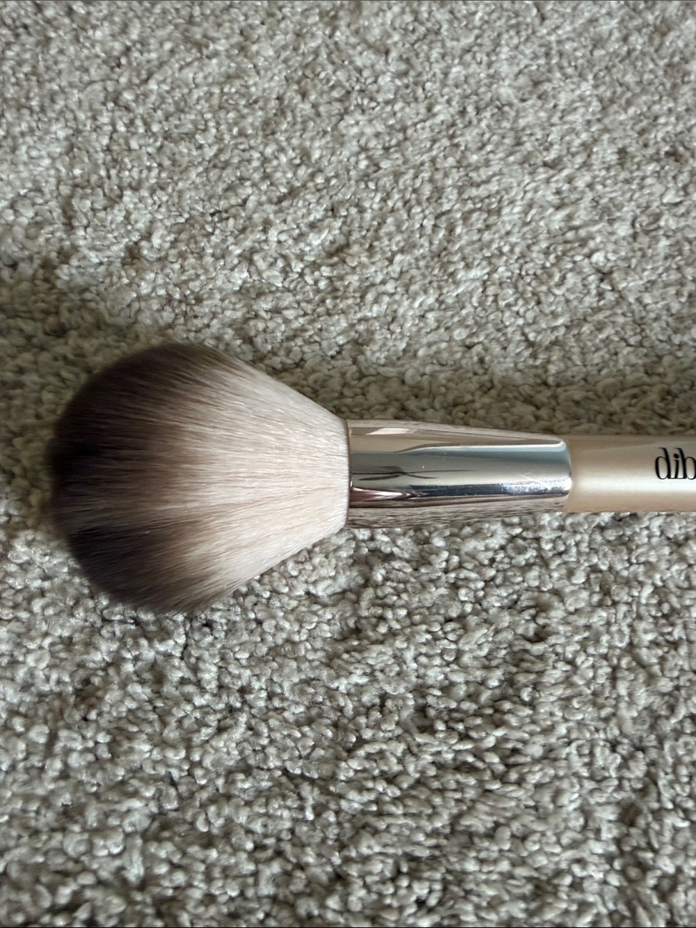 DIBS Makeup Brush - Picture 2 of 3